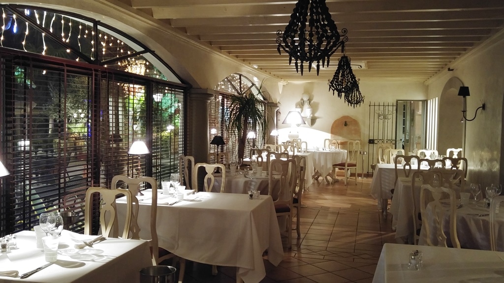 Restaurant Comme En Provence Collonges