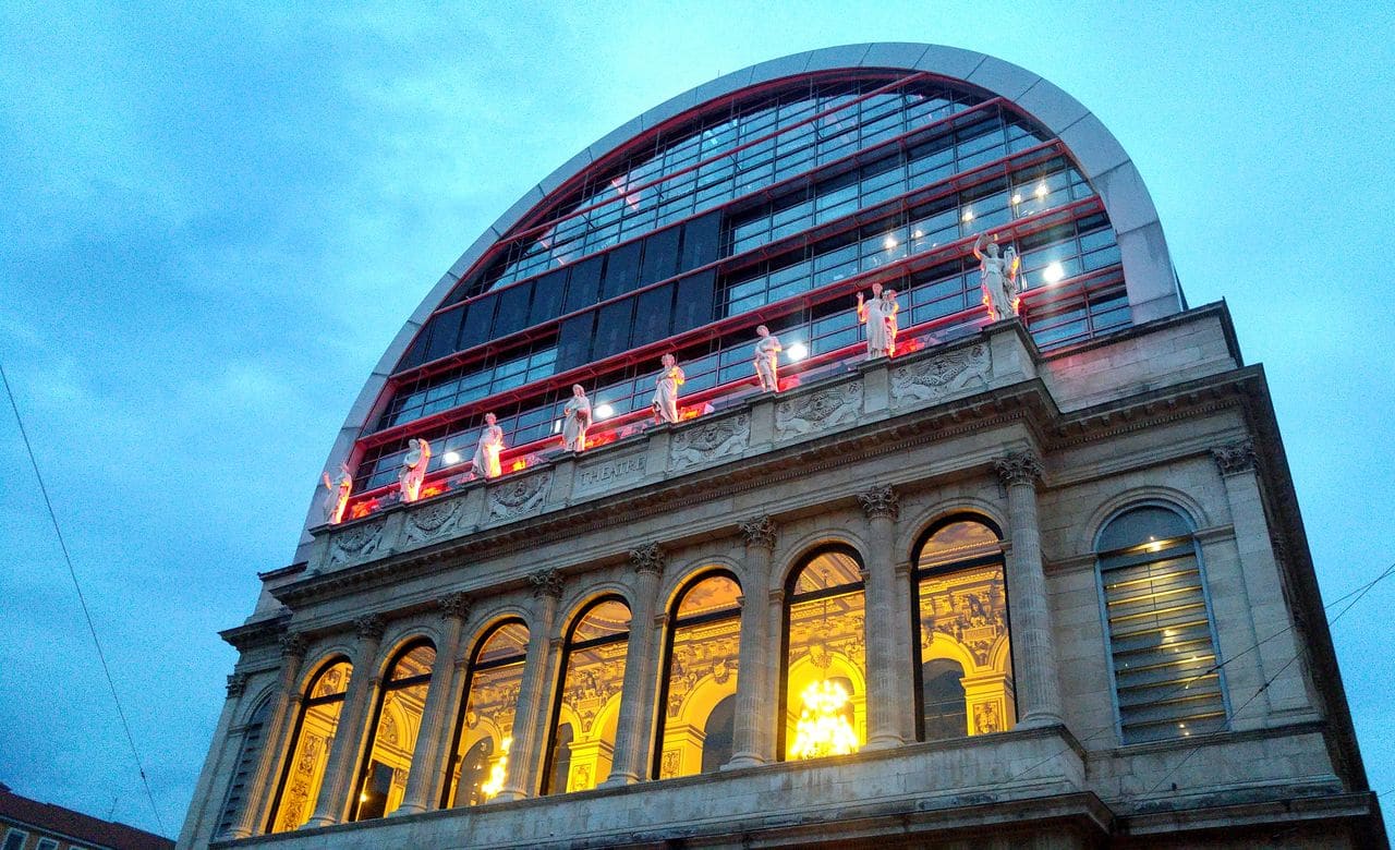 happycurio bar les muses de l'opera lyon rooftop vue fourviere