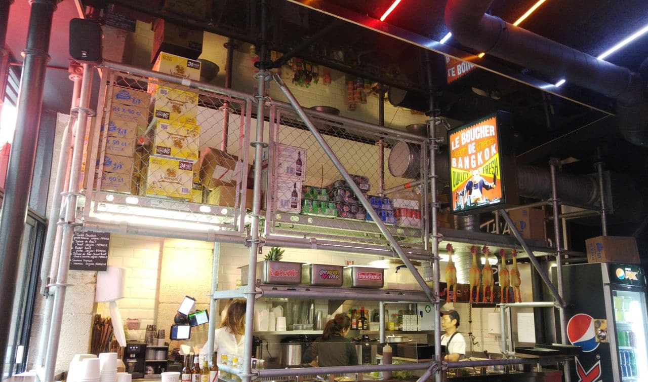 happycurio bangkok street food chef thai