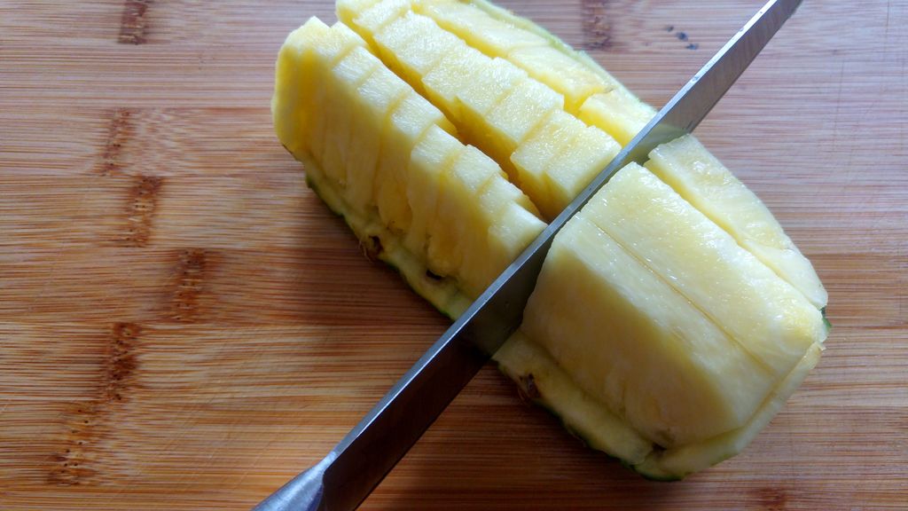 happycurio comment couper un ananas
