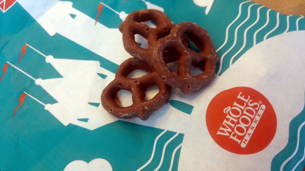 whole foods market denver pretzel