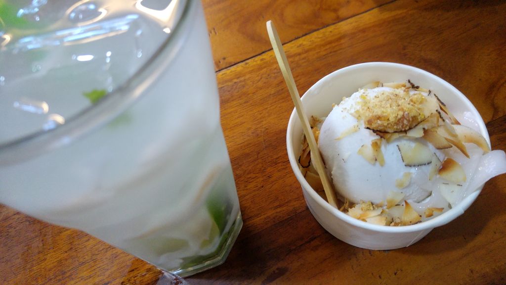 glace noix de coco chez tukies ubud