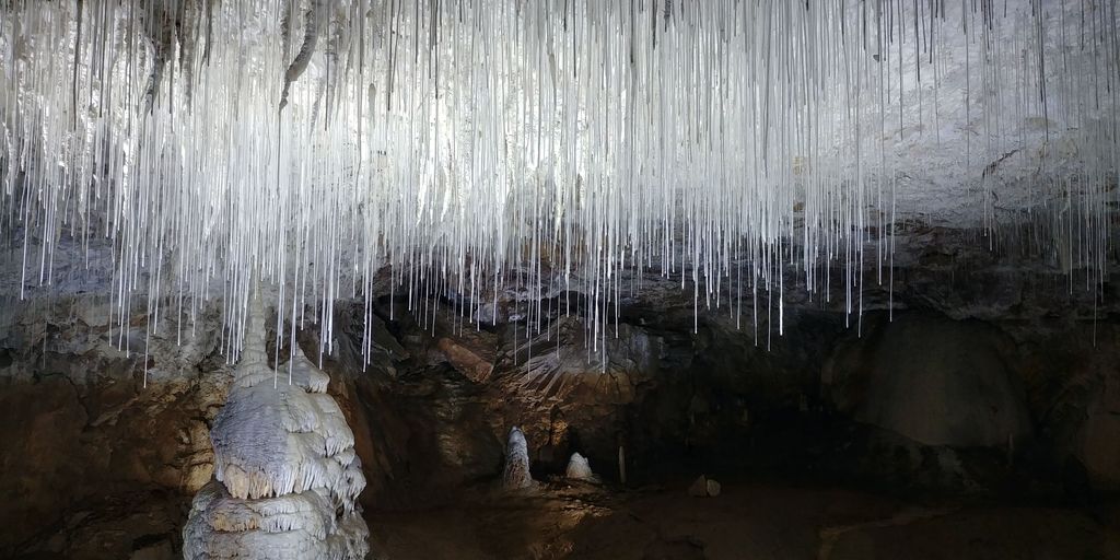 stalactite calcaire