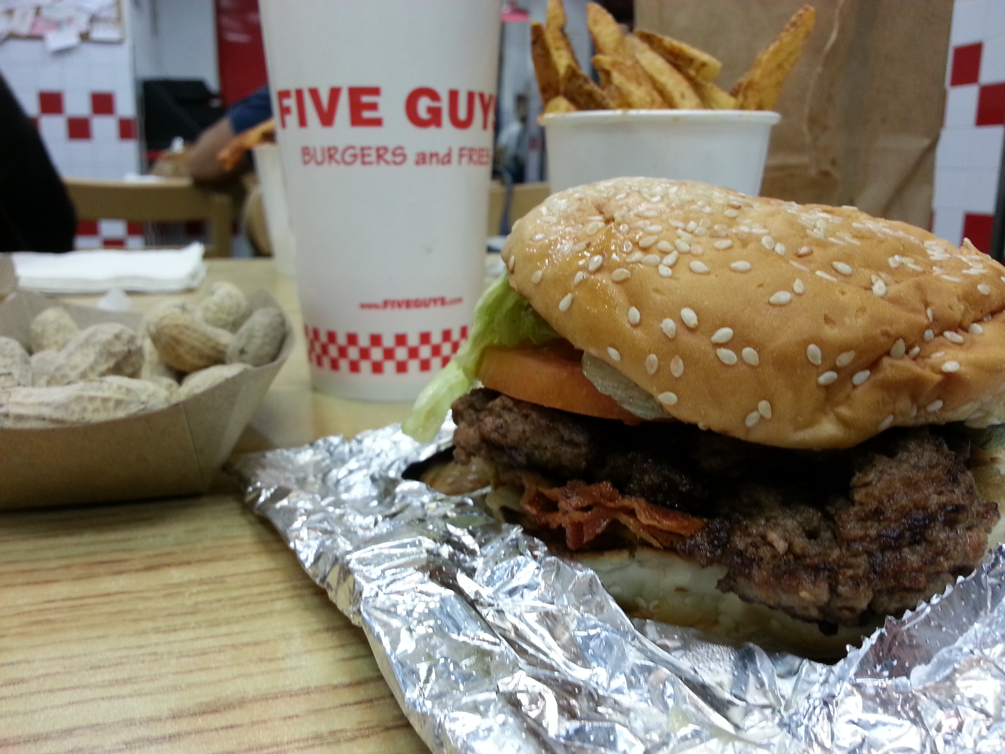 20160417_021904 five guys