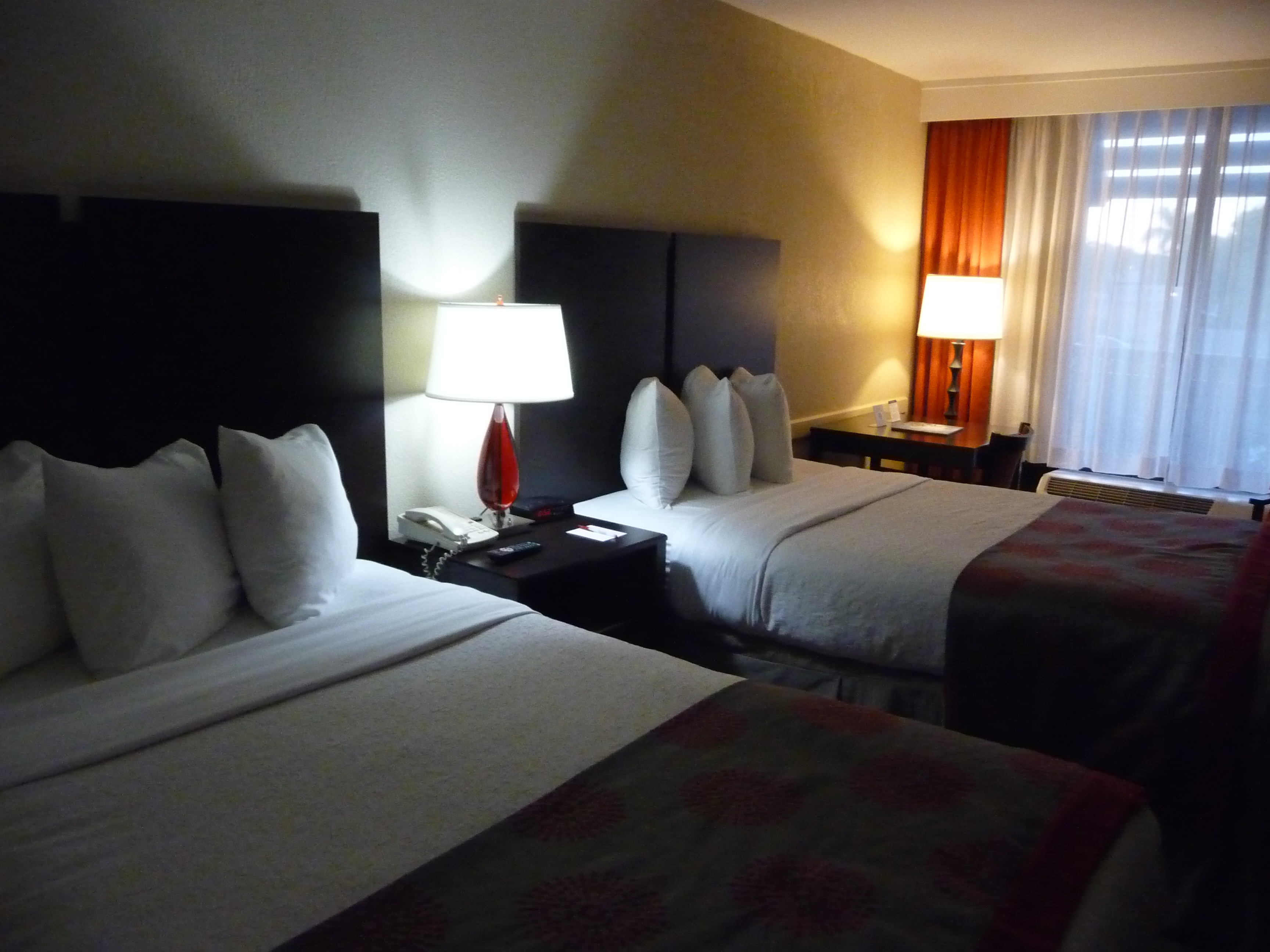 chambre ramada naples