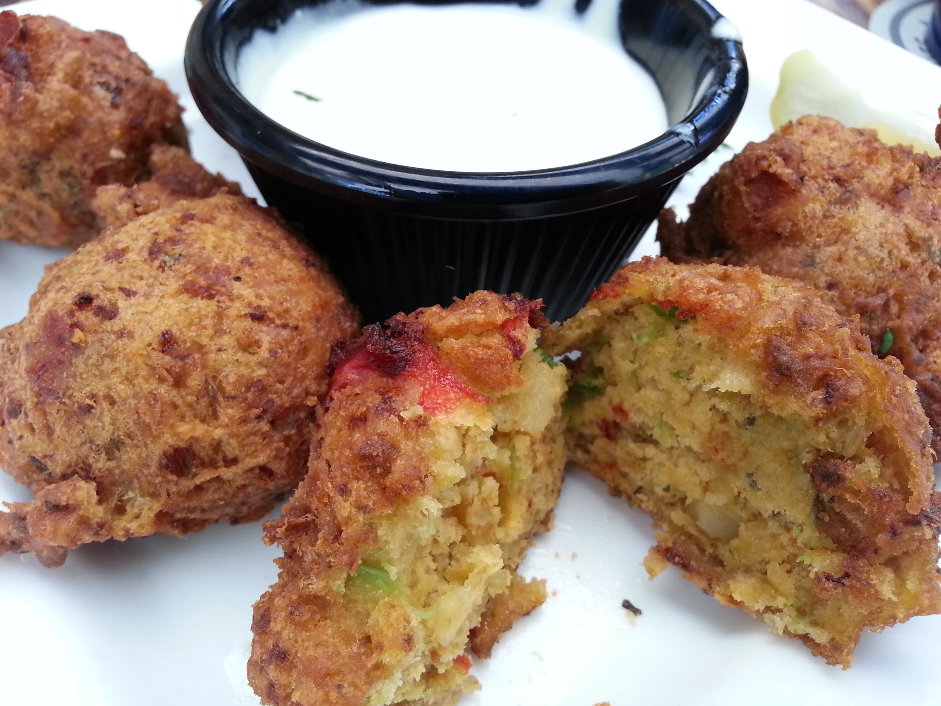 conch fritters hobo's cafe