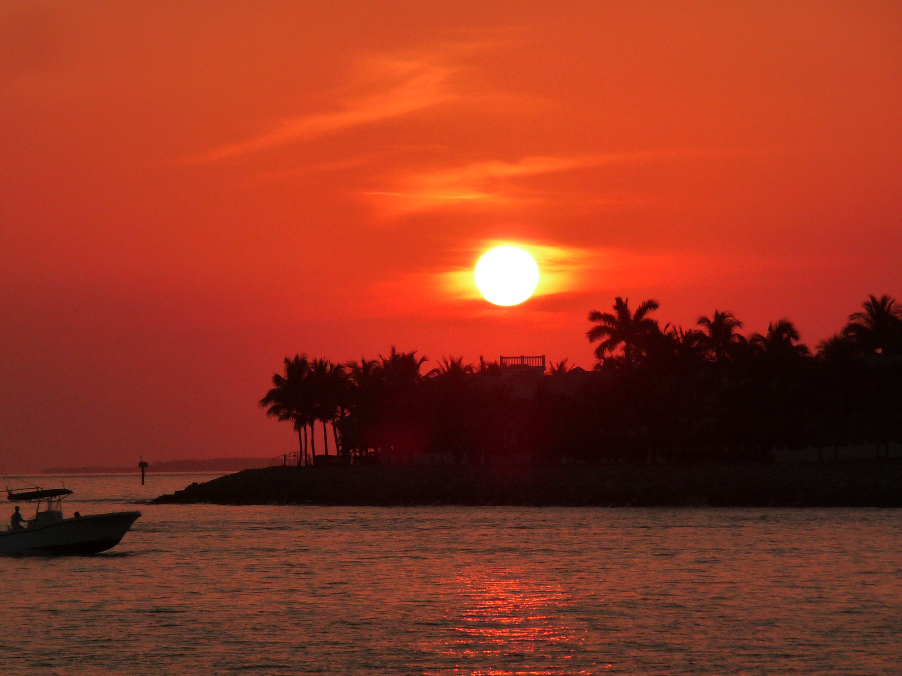 coucher soleil mallory square key west floride