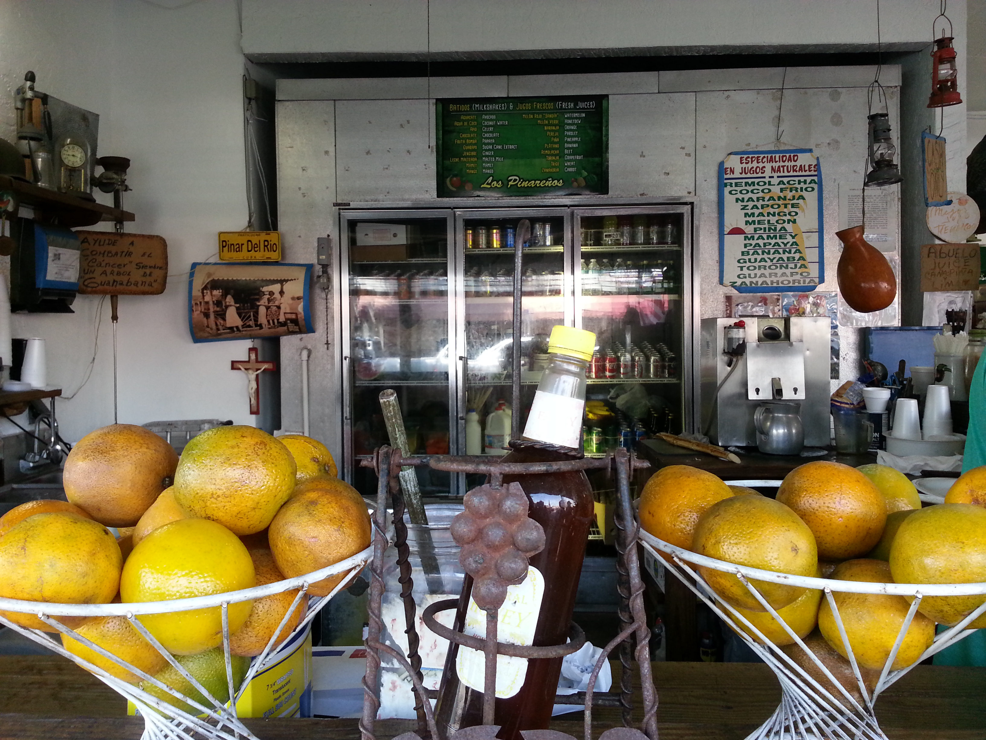 los pinarenos fruteria little havana miami