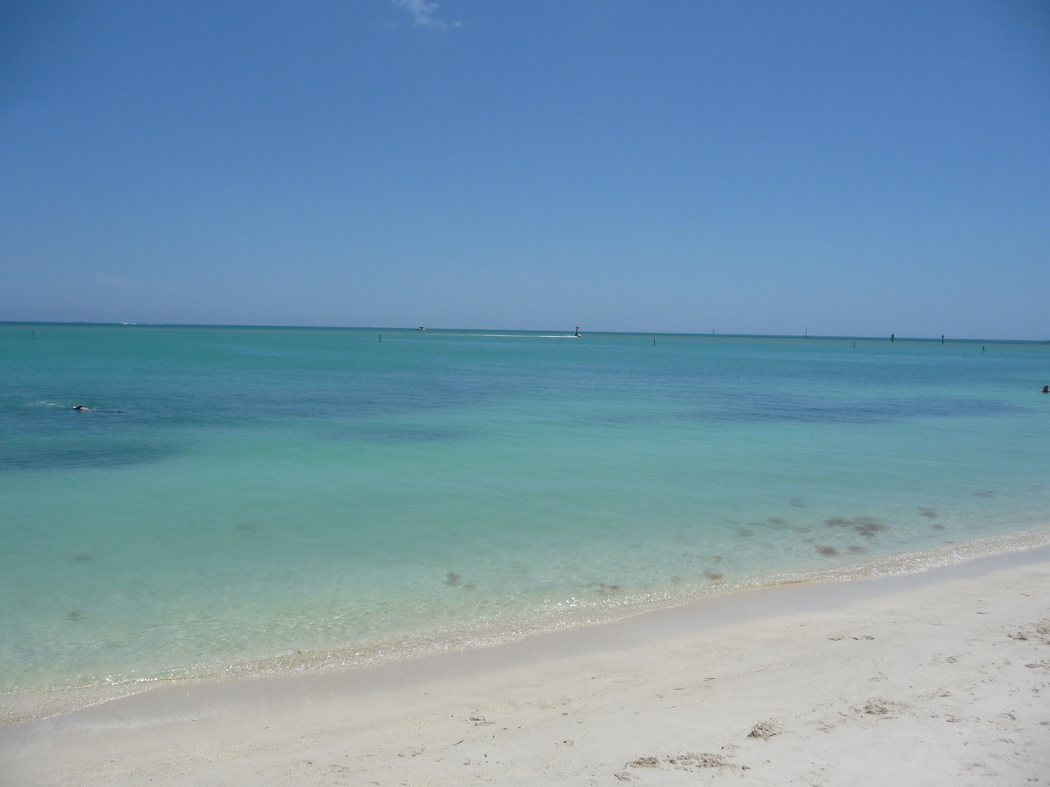 marathon key sombrero beach