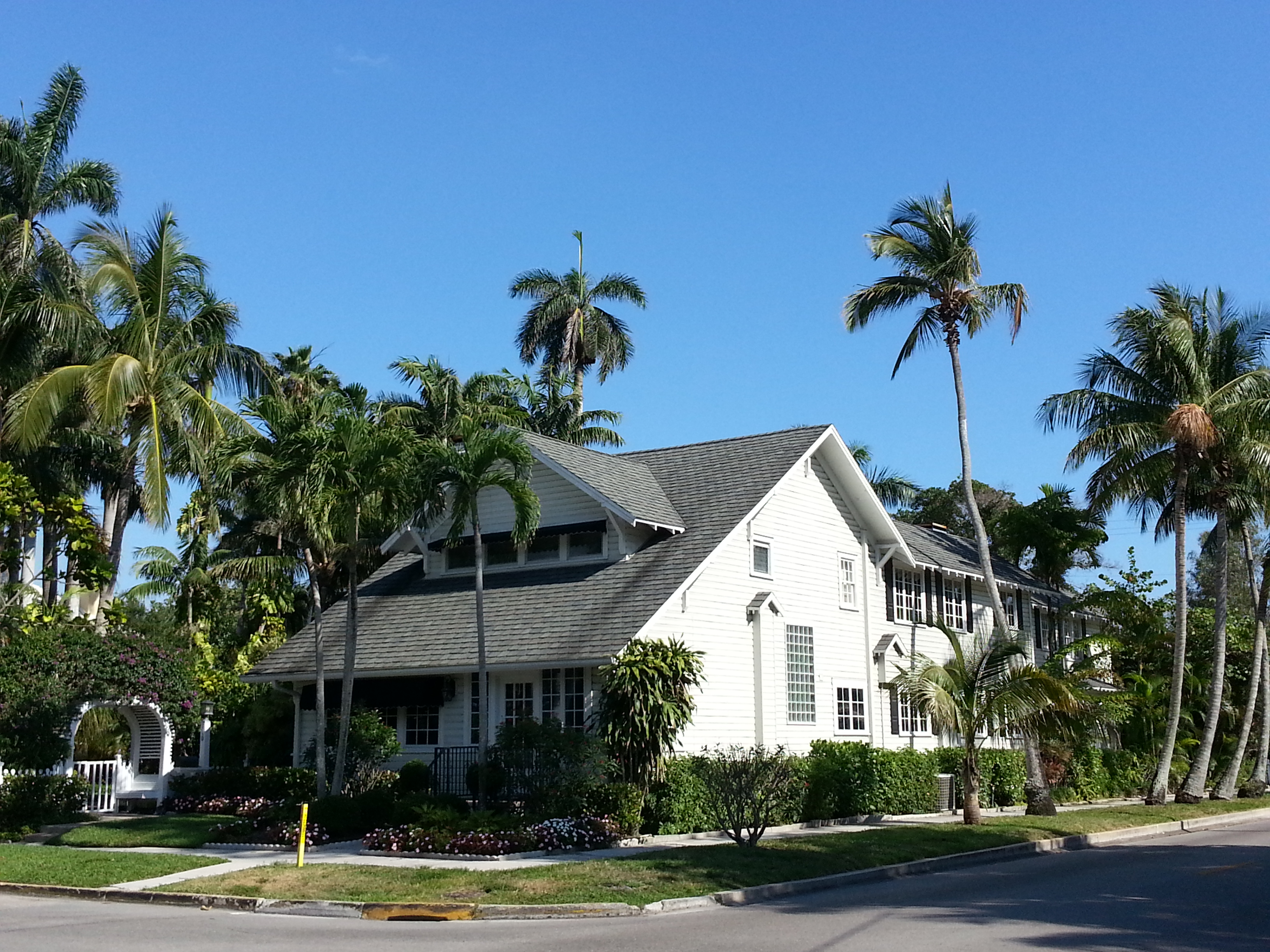 naples house florida