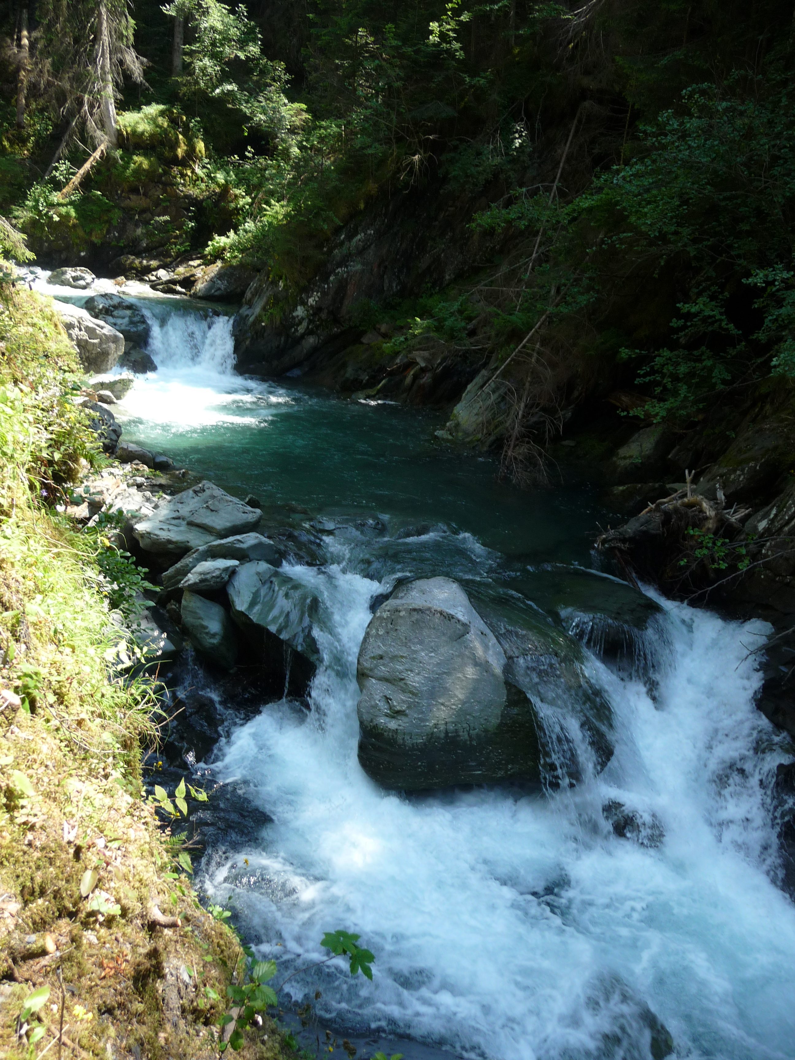 cascades haute savoie