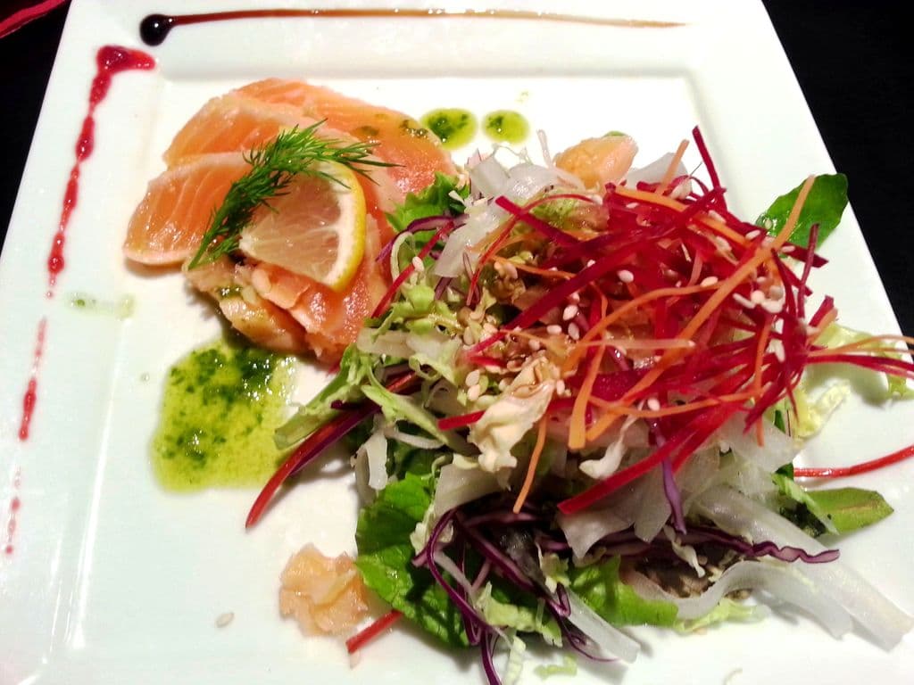 saumon gravlax et salade de legumes