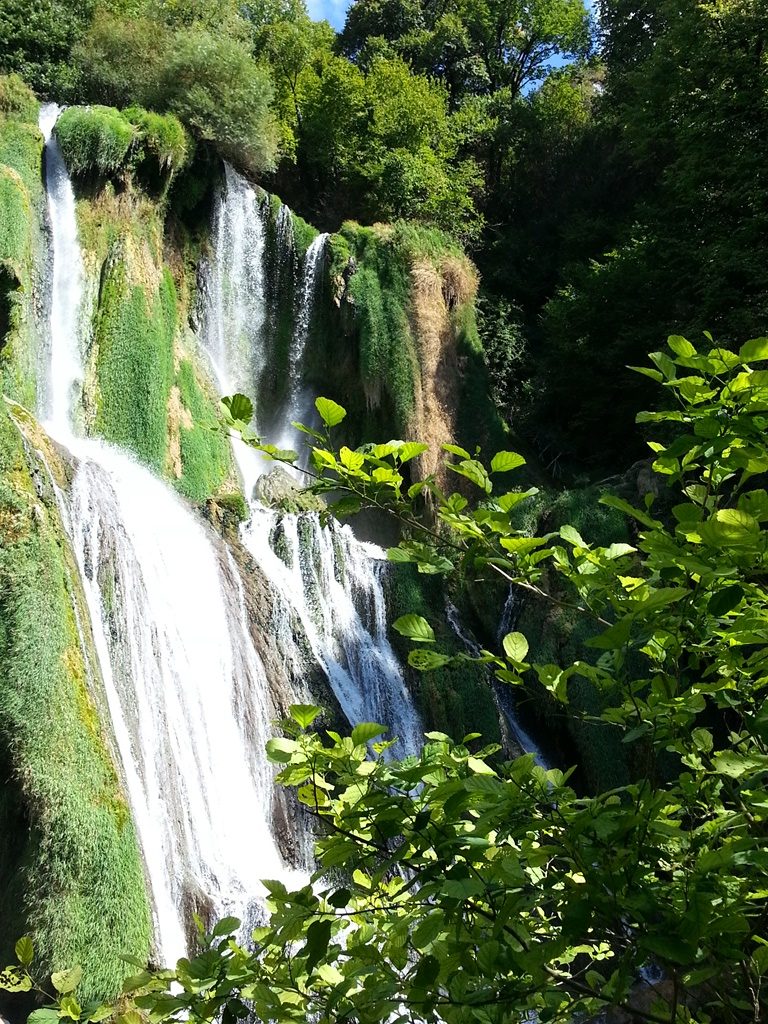 cascade de glandieu ain rhone alpes