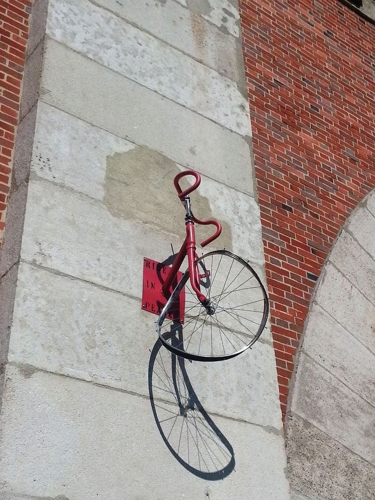 ride-in-peace-street-art-paris