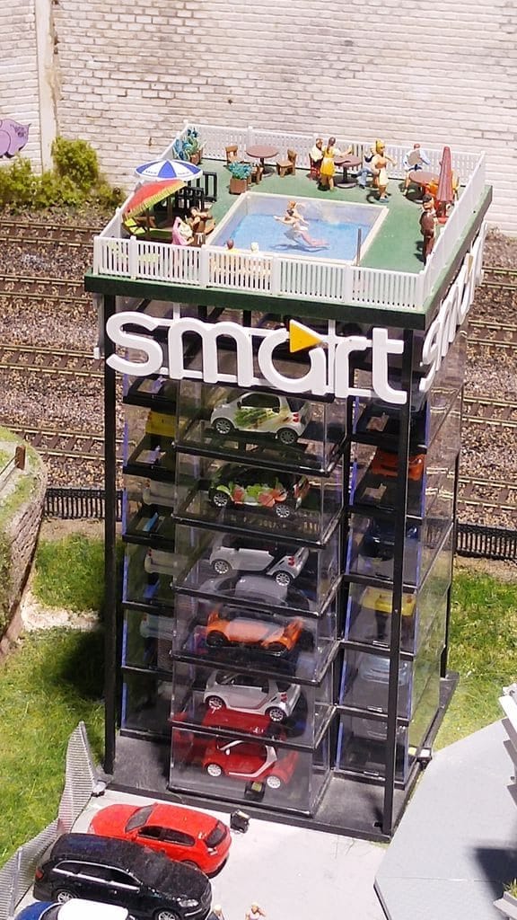 mini world tour smart