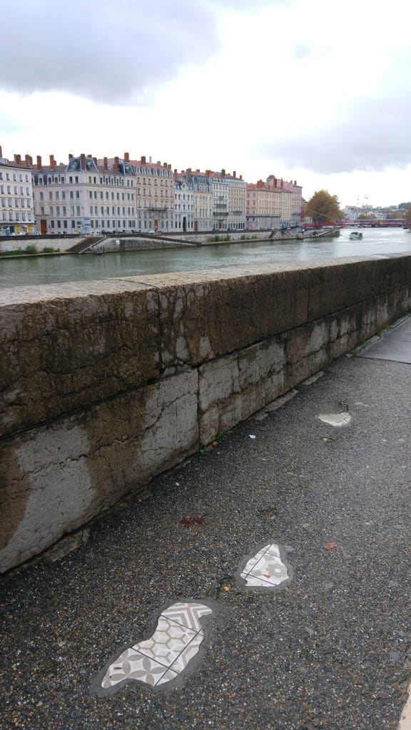 pont-bonparte-lyon-ememem-street-art