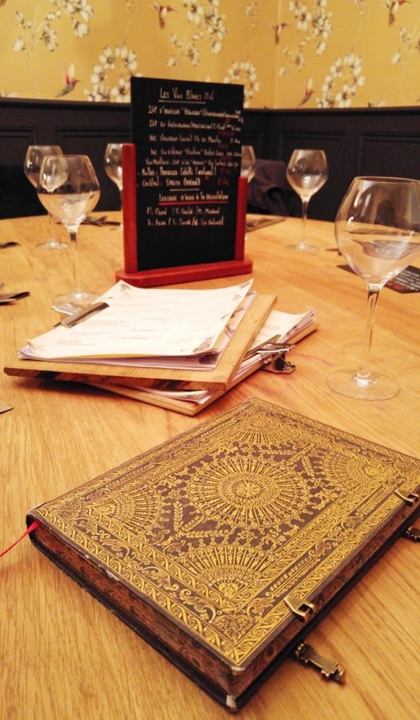 Bones and Bottles, vins et tapas chics HappyCurio