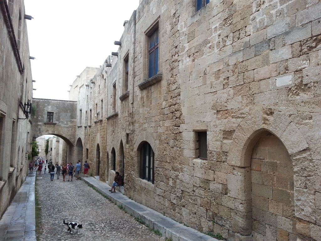 rhodes rue des chevaliers