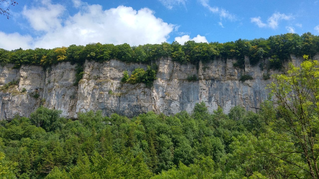 happycurio baume les messieurs jura