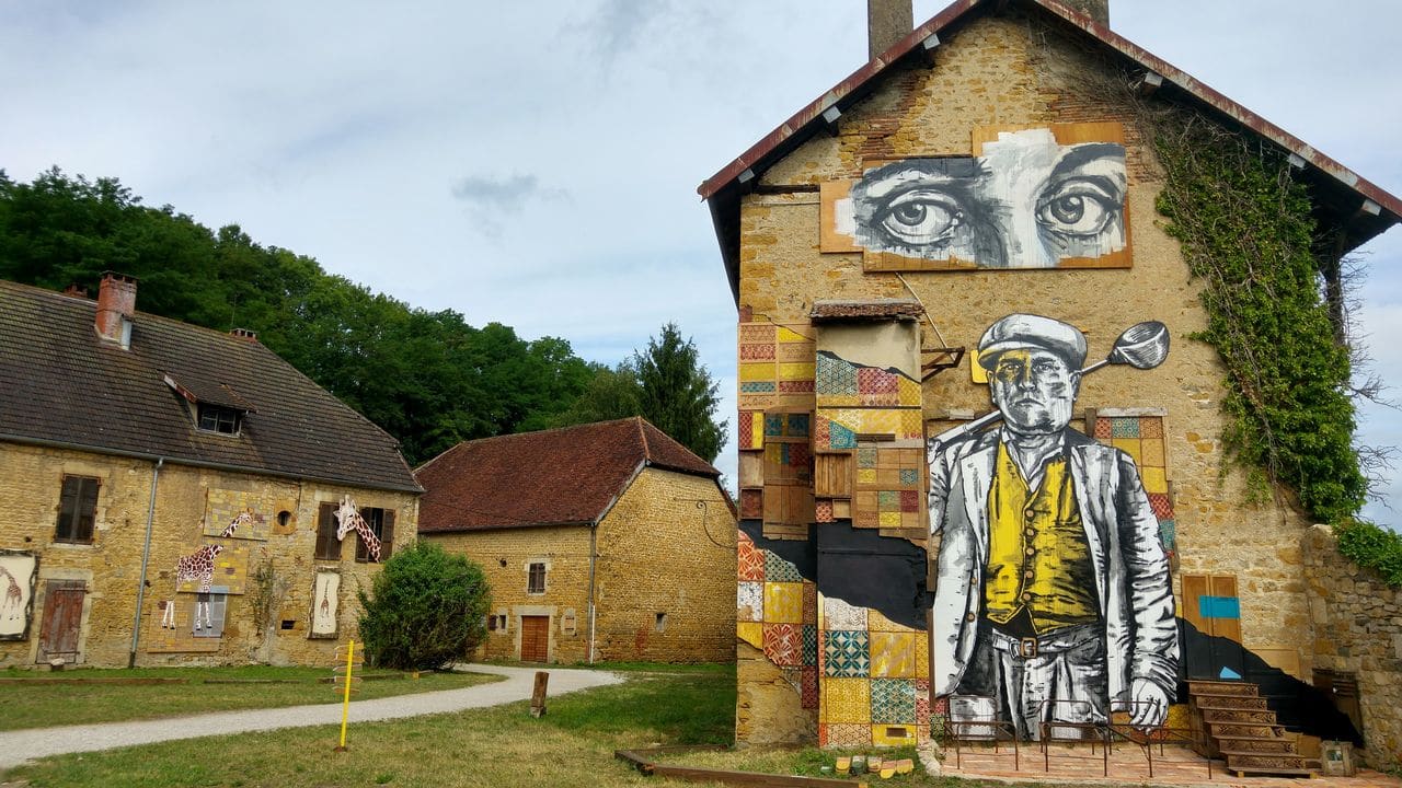 happycurio evazésir street art forges baudin jura mausa musee