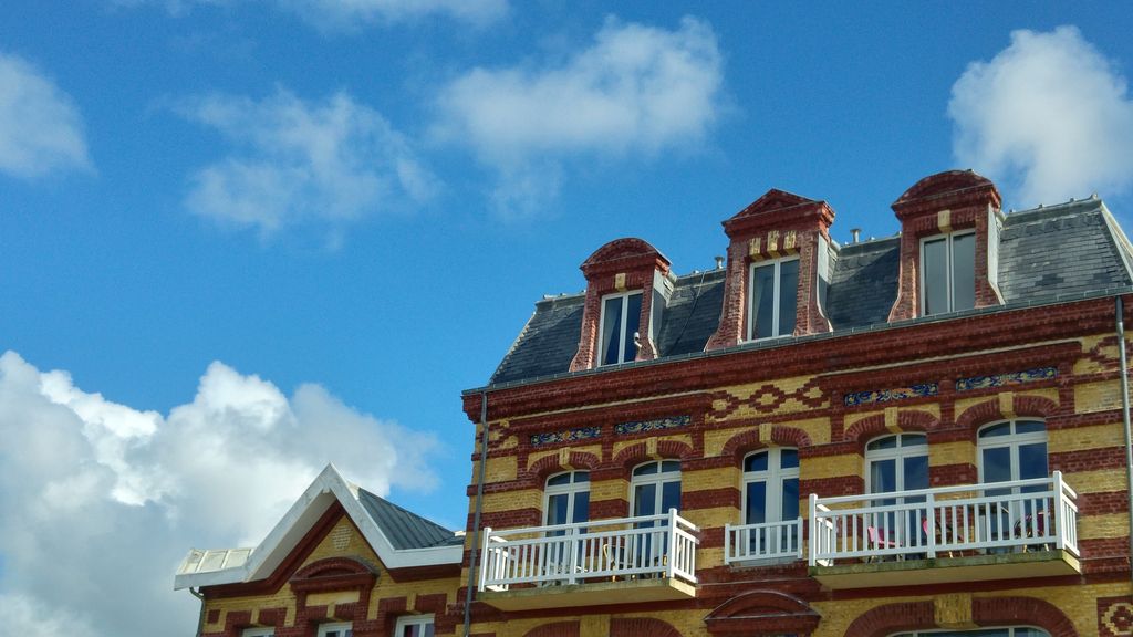 happycurio etretat architecture normandie