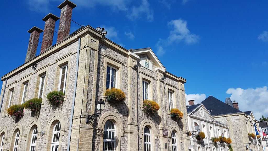 happycurio etretat mairie