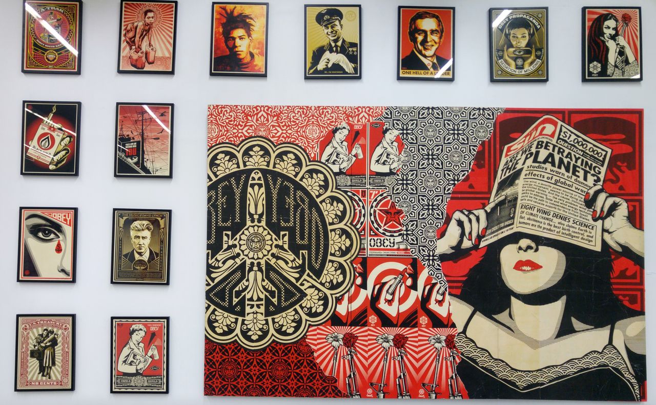 happycurio aerosol paris street art shepard fairey