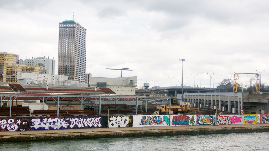 happycurio millenaire la villette parcours street art