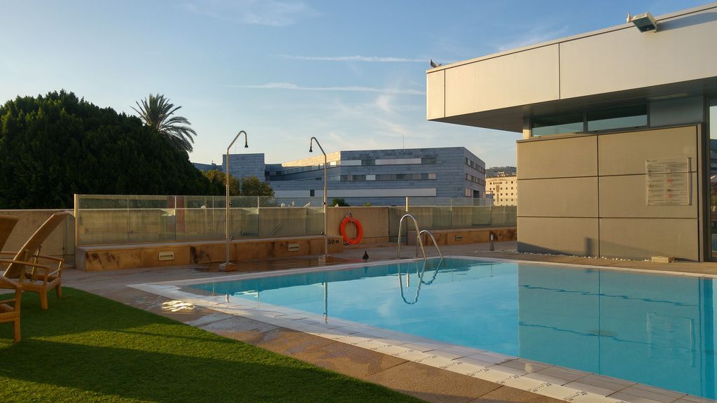 nh collection sevilla piscine sur le toit