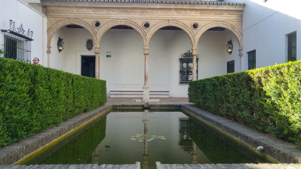 real alcazar seville jardin interieur