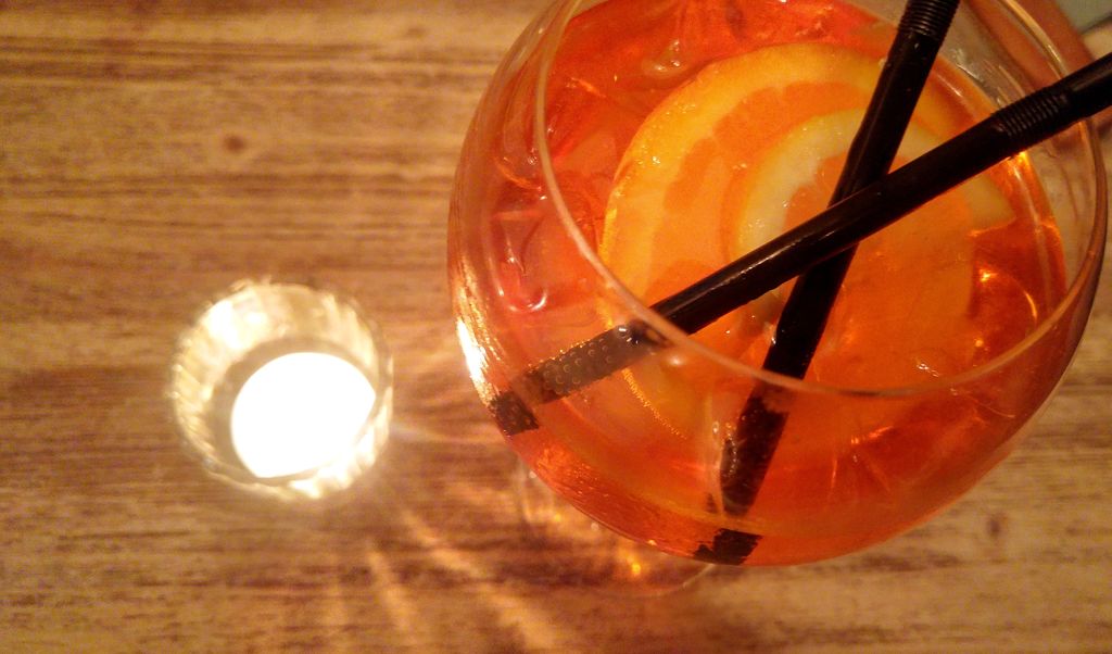 happycurio spritz aperol gabriella resto italie lyon