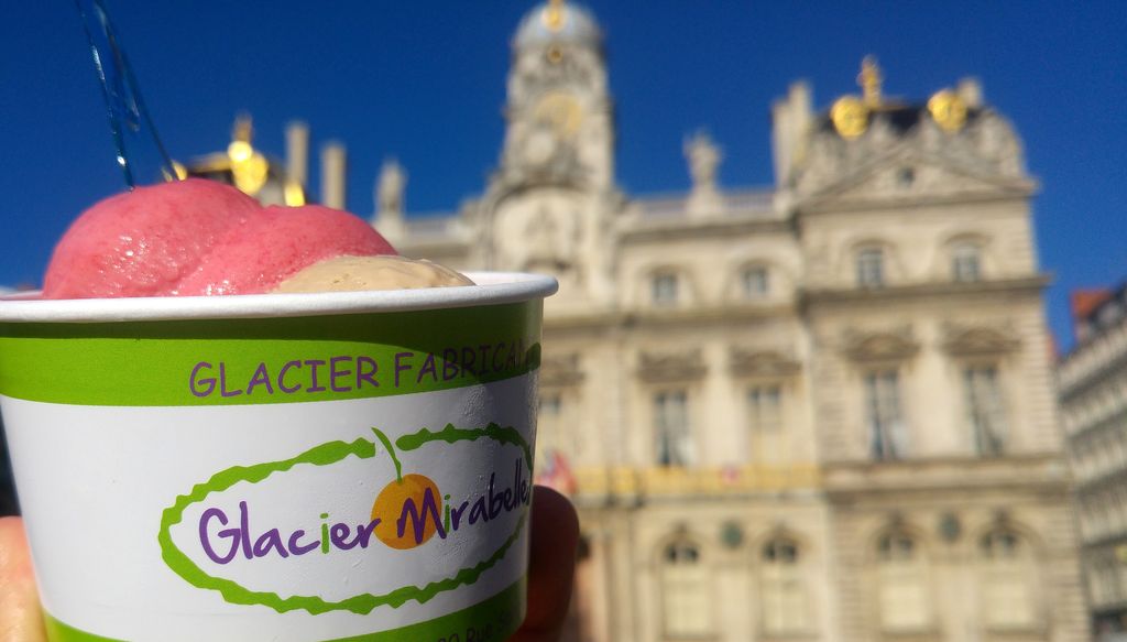 happycurio artisan glacier lyon mirabelle place des terreaux