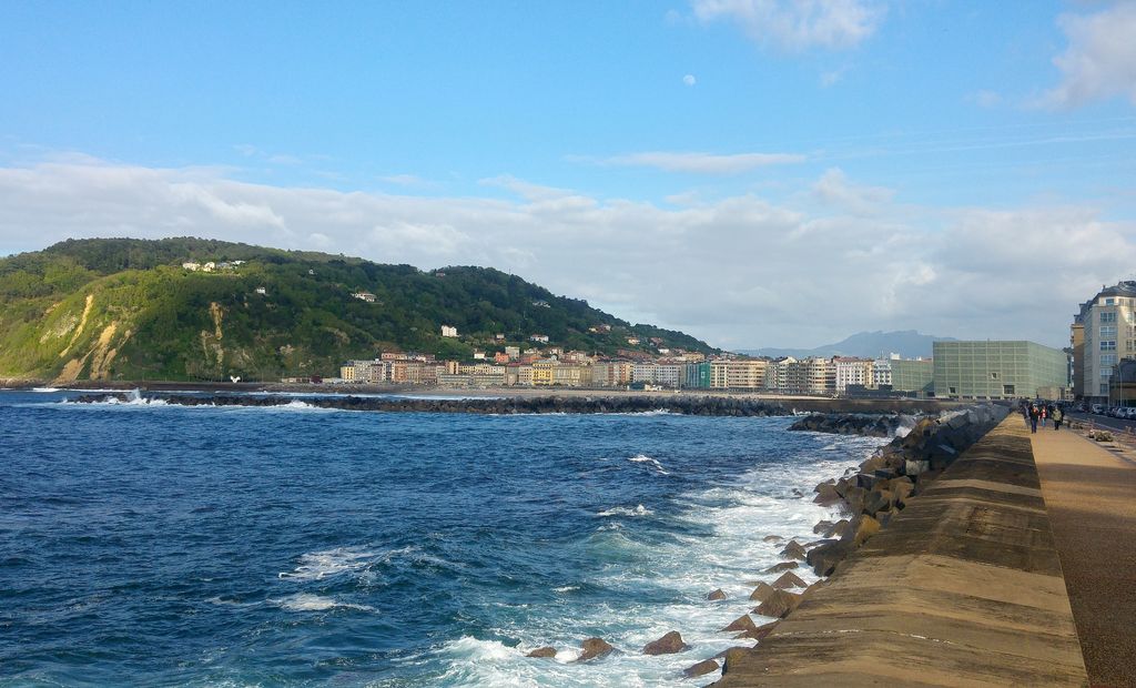 happycurio gros san sebastian plage