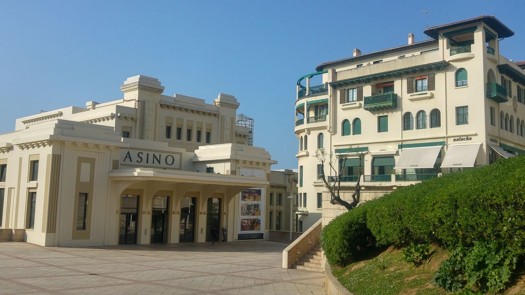 happycurio biarritz casino