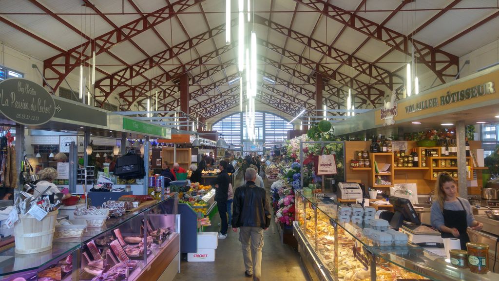 happycurio halles couvertes biarritz