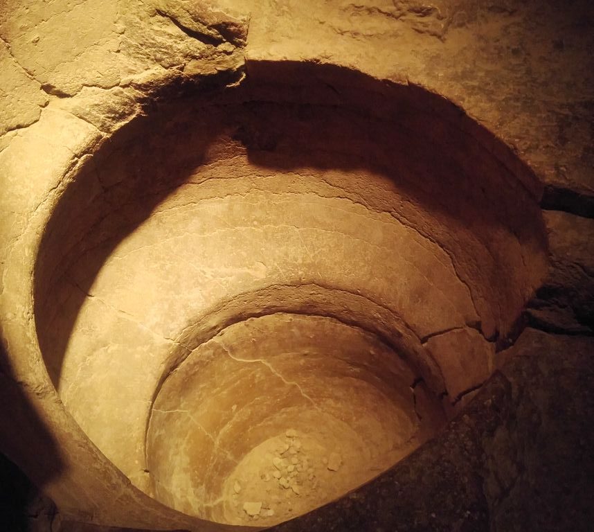 grottes de la balme labyrinthe de mandrin