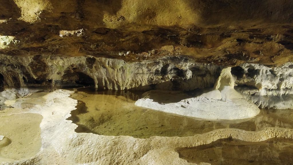 happycurio galerie des chauve-souris galerie du désert grottes de la balme