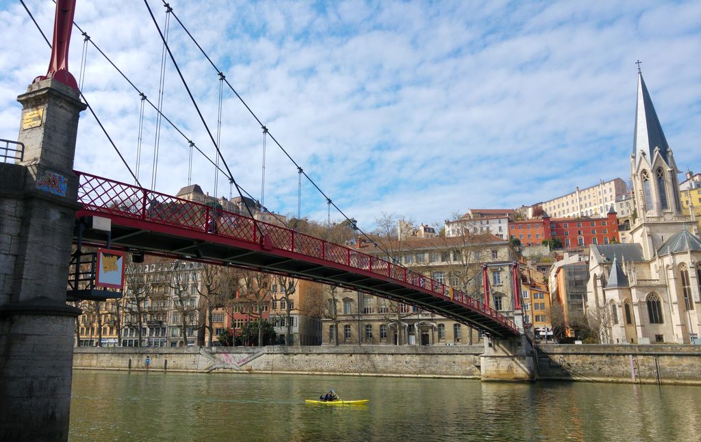 happycurio passerelle st georges vieux lyon