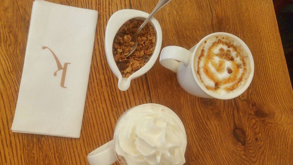 caramel chaud et granola