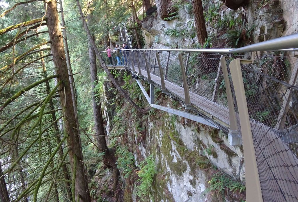 cliffwalk capilano