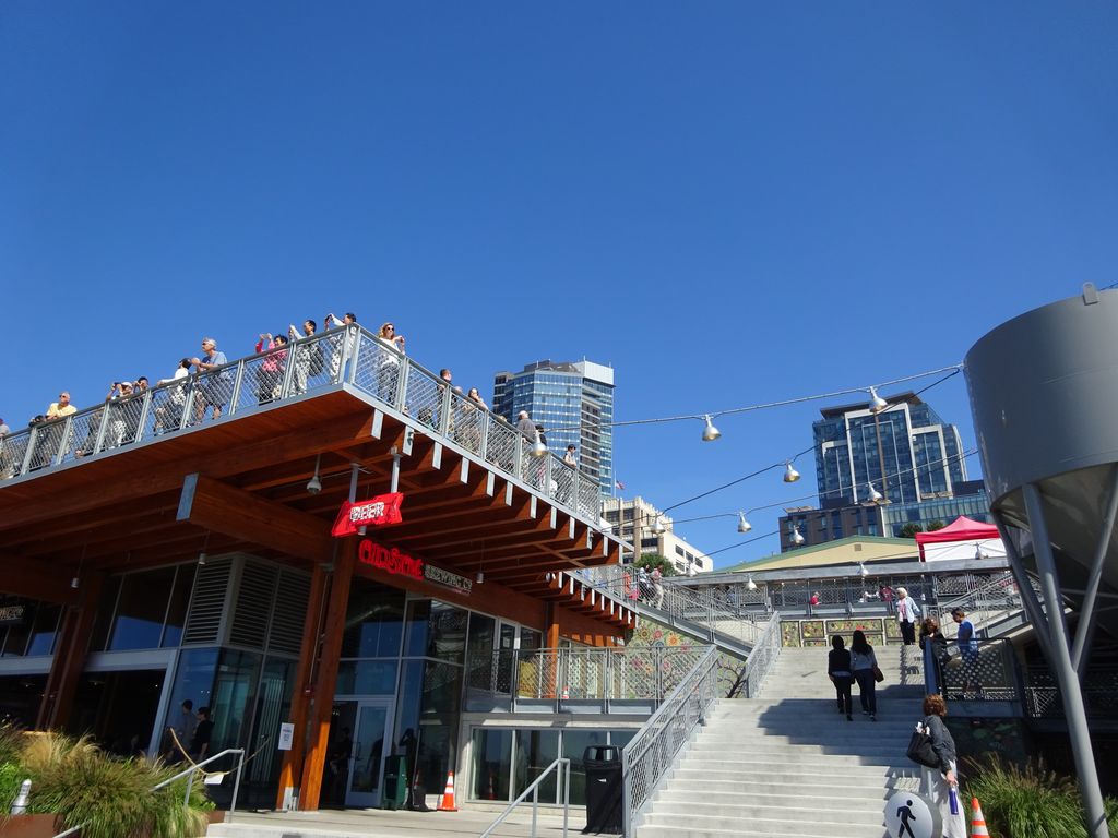 pike place seattle waterfront