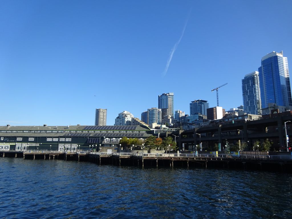 seattle pier downtown