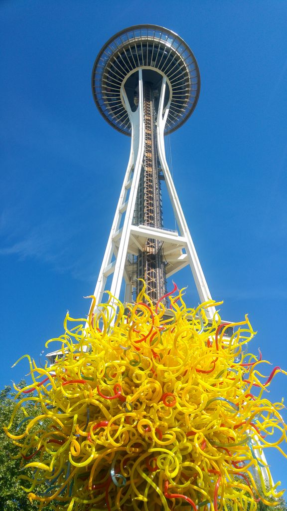 seattle space needle chihuly gardens and glass