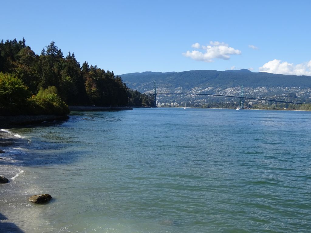 vancouver lions gate bridge