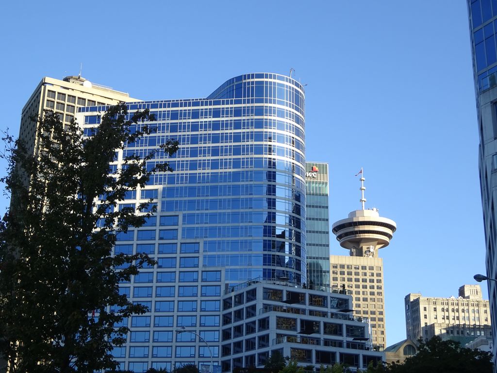 vancouver lookout