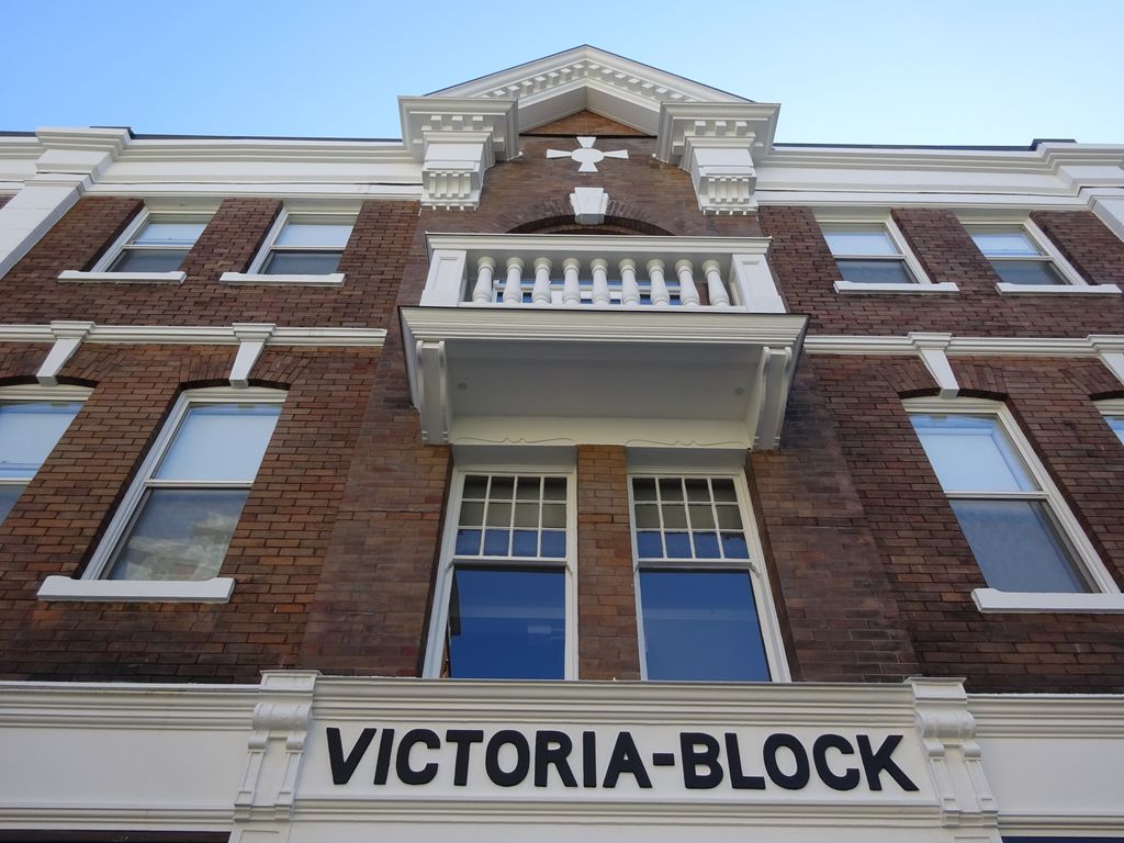 victoria block vancouver