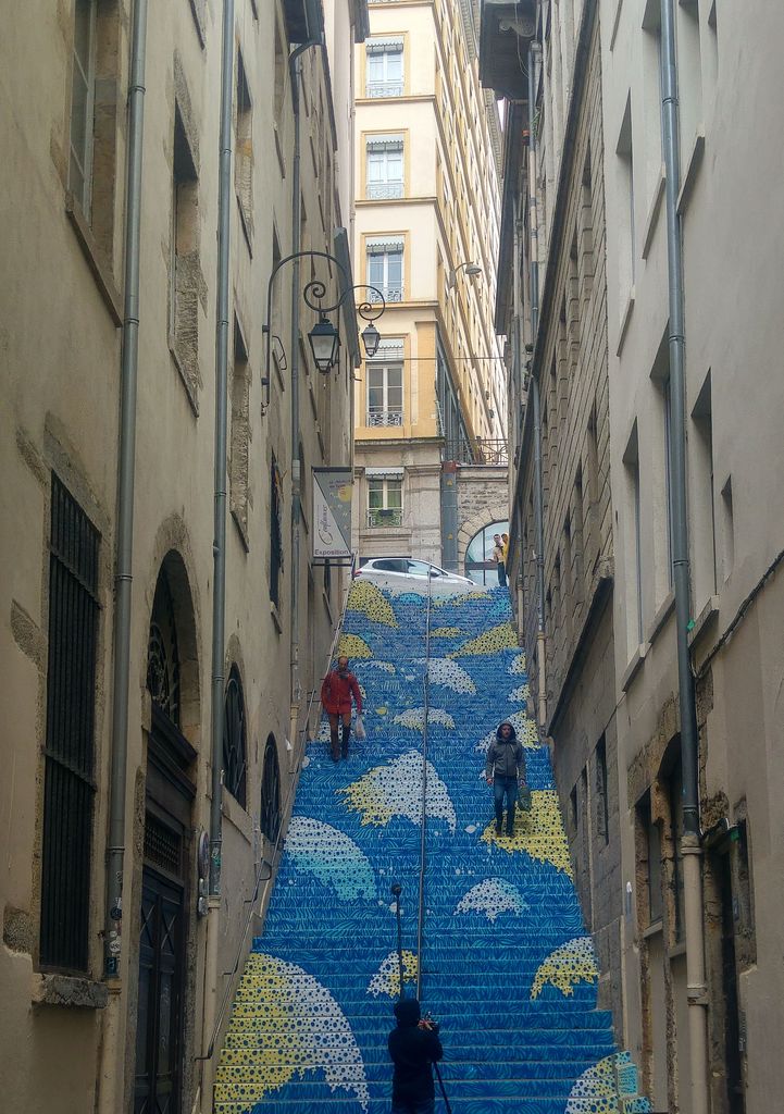 lyon peinture fraiche escalier mermet wenc