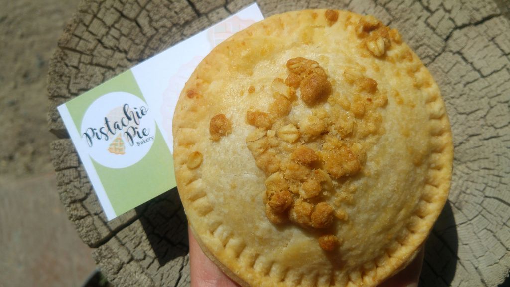 pistachio pie bakery peach pie cookie