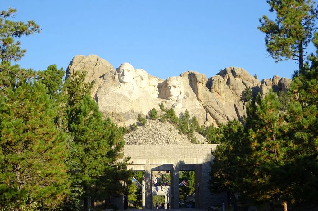 que faire au mont rushmore