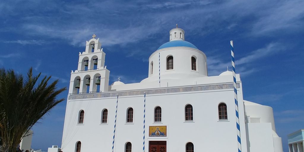 eglise orthodoxe oia